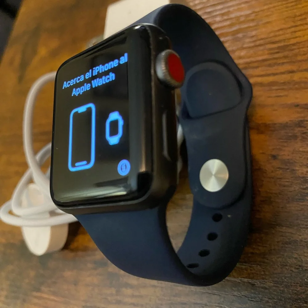 Apple Watch Series 3 38mm GPS+ cellular unlocked